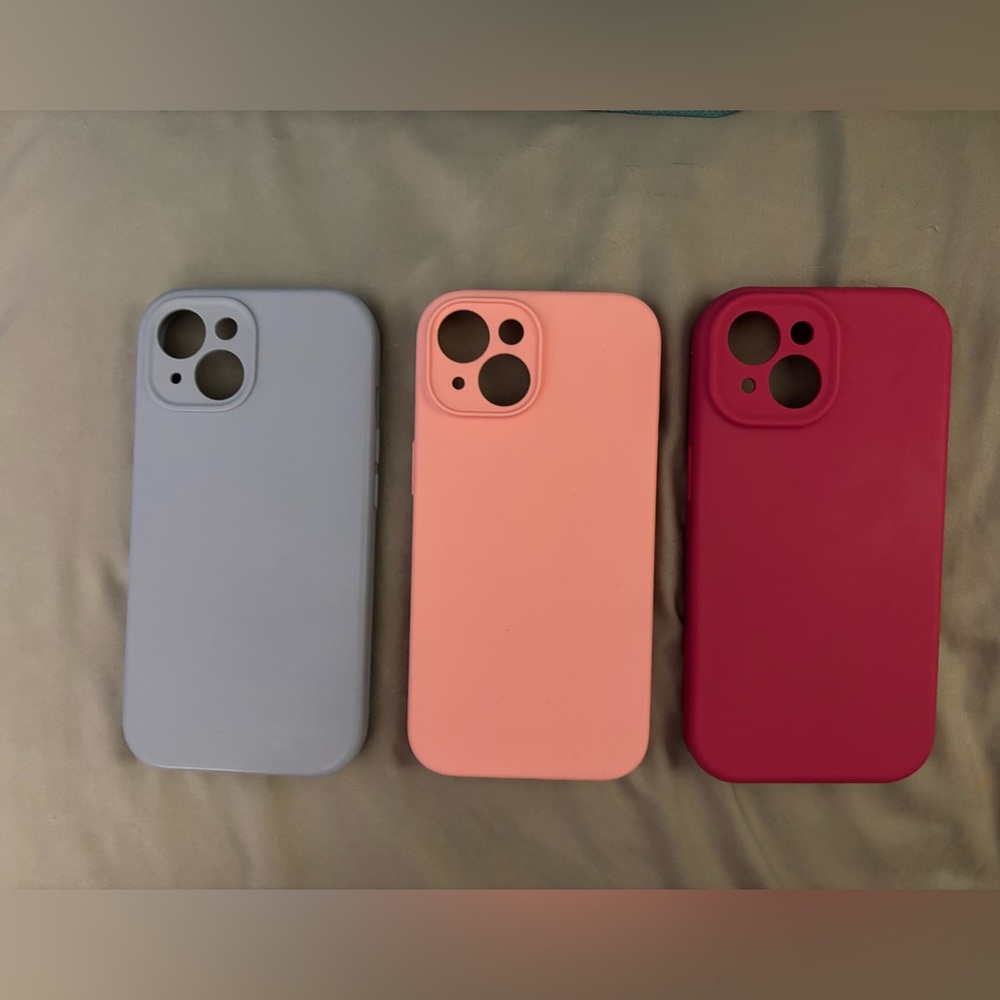 Set of 3 Silicone iPhone 15 cases from Amazon